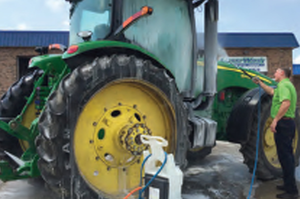 tractor farm agriculture john deere touchelss wash cleanjpg